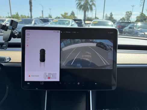 Used 2019 Tesla Model 3 RWD image 19