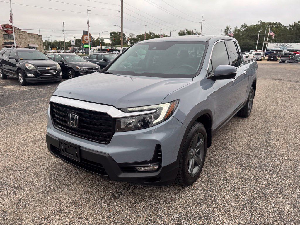 Used 2023 Honda Ridgeline RTL-E image 3