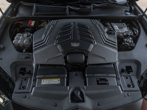 Used 2023 Lamborghini Urus S AWD/4WD image 36