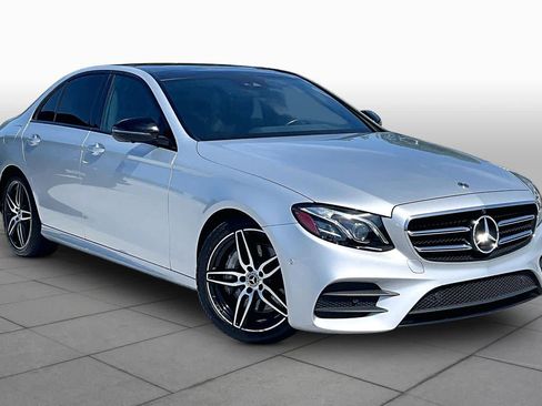 Used 2020 Mercedes-Benz E 350 Sedan image 3