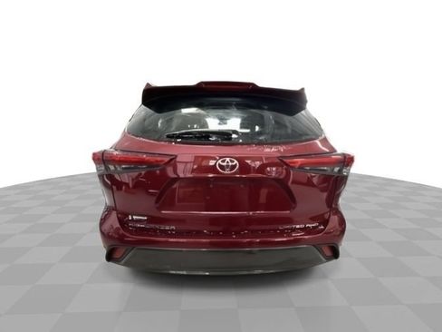 Used 2020 Toyota Highlander Limited image 7