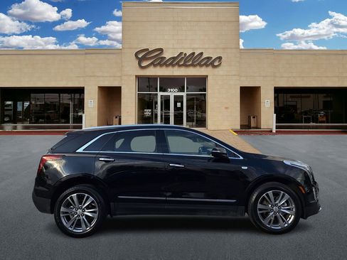 Certified 2024 Cadillac XT5 Premium Luxury w/ Platinum Package image 2