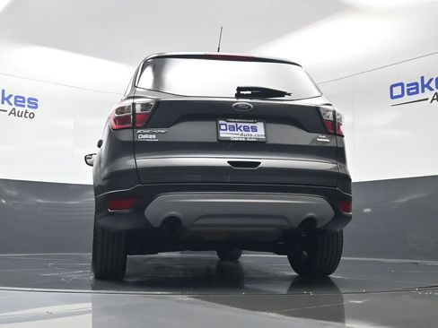 Used 2018 Ford Escape SE FWD image 42