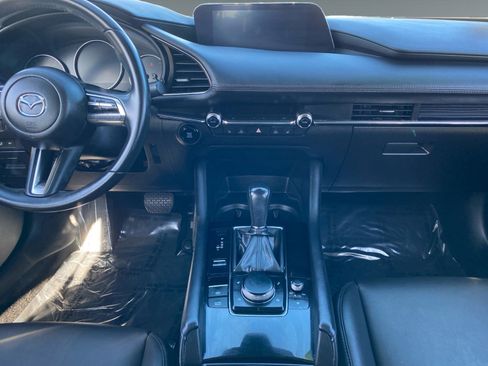 Used 2022 MAZDA MAZDA3 s image 11