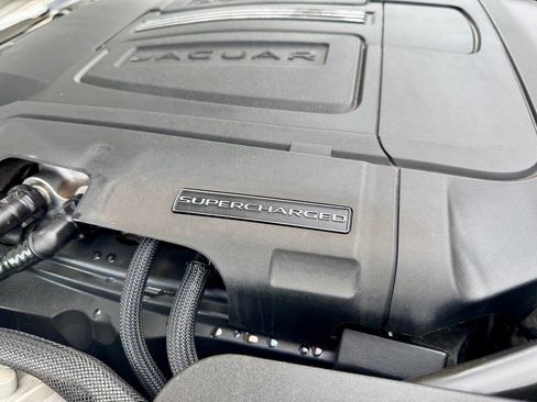 Used 2017 Jaguar F-TYPE Coupe image 16