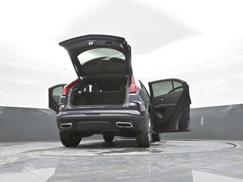 Used 2024 Cadillac XT4 Premium Luxury image 51