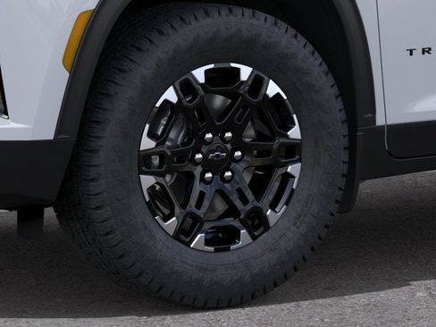 New 2027 Chevrolet Traverse Z71 AWD/4WD image 9