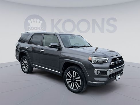 Used 2019 Toyota 4Runner Limited image 10