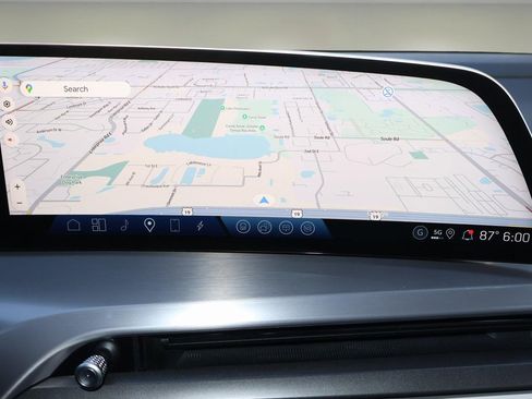 New 2026 Cadillac Vistiq Sport w/ LPO, Floor Liner Package image 27