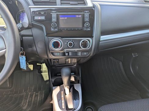 Used 2020 Honda Fit LX image 12