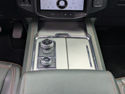 Used 2022 Ford Expedition Timberline AWD/4WD image 19