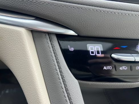 Certified 2023 Cadillac XT5 Premium Luxury AWD/4WD image 27