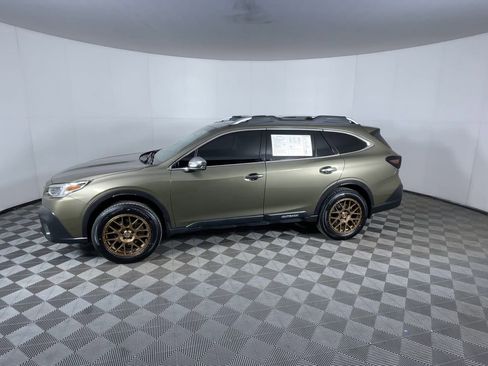 Used 2022 Subaru Outback Touring XT image 4