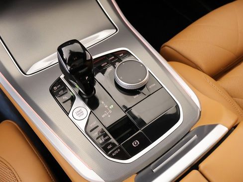 Used 2023 BMW X5 xDrive40i image 9