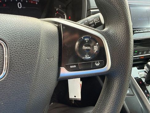 Used 2020 Honda CR-V LX image 12