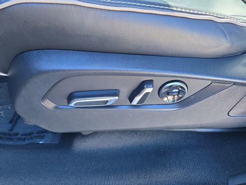 Used 2022 Acura MDX SH-AWD w/ Advance Package image 19