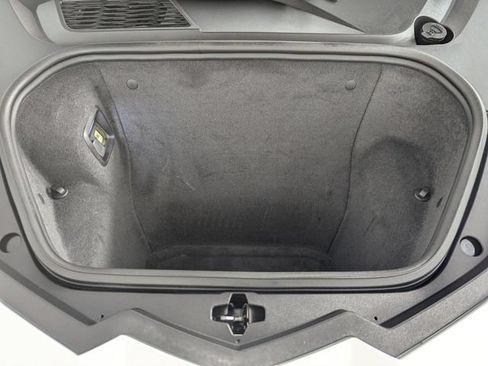 Used 2024 Chevrolet Corvette Stingray Premium Conv w/ Z51 Performance Package RWD image 28