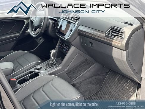 Used 2024 Volkswagen Tiguan SEL R-Line AWD/4WD image 38