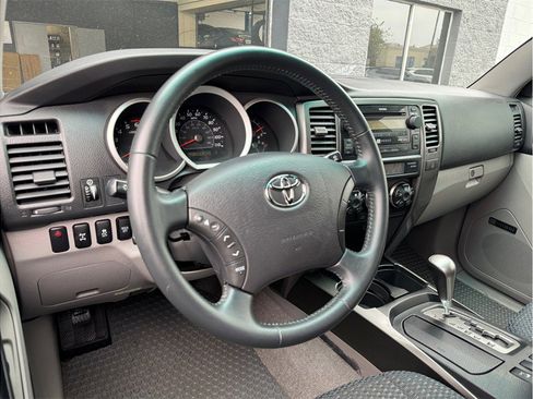 Used 2008 Toyota 4Runner Sport AWD/4WD image 23
