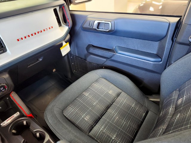 New 2026 Ford Bronco Heritage Edition AWD/4WD image 14
