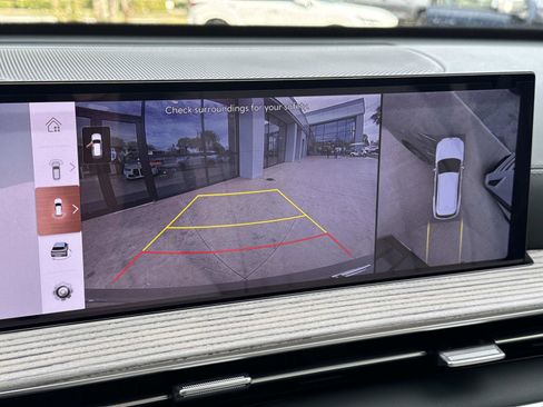 Used 2025 Genesis GV80 3.5T Prestige image 27