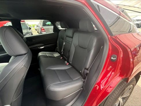 Used 2024 Lexus RX 350 Premium w/ Accessory Package AWD/4WD image 21
