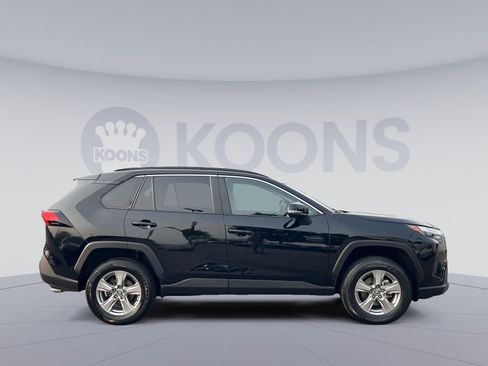 Used 2025 Toyota RAV4 XLE AWD/4WD image 8
