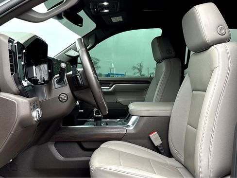 Used 2024 GMC Sierra 1500 SLT w/ SLT Premium Plus Package image 16