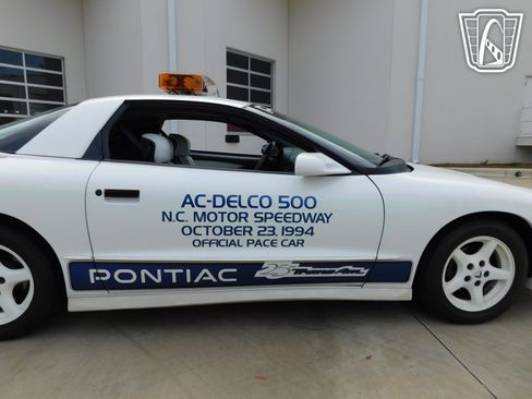 Used 1994 Pontiac Firebird Coupe RWD image 31