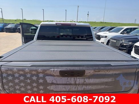 Used 2021 Chevrolet Silverado 1500 LT w/ Texas Edition Plus AWD/4WD image 11