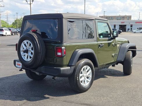 Used 2023 Jeep Wrangler Sport AWD/4WD image 19