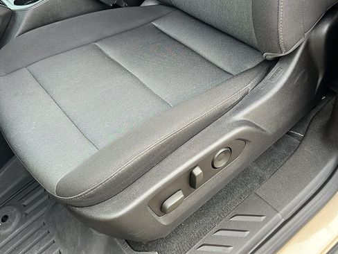 Certified 2023 Chevrolet Colorado Trail Boss w/ Advanced Trailering Package AWD/4WD image 17