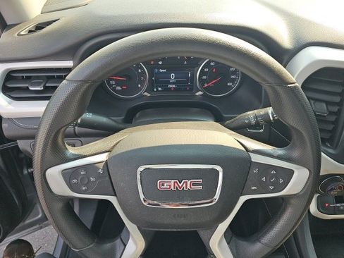 Used 2023 GMC Acadia SLE w/ Driver Convenience Package image 35