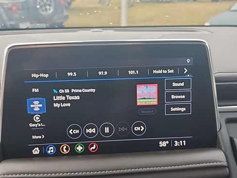 Used 2021 GMC Yukon XL SLT image 7