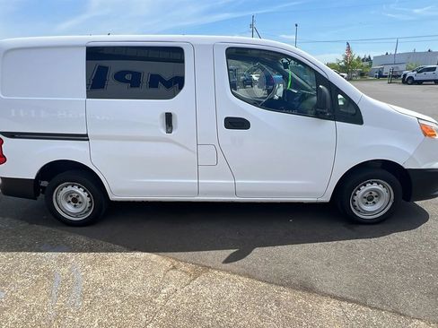 Used 2017 Chevrolet City Express LT FWD image 4