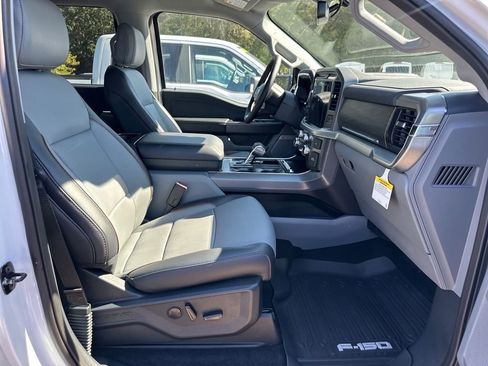 New 2025 Ford F150 Lariat w/ Equipment Group 501A Mid image 15