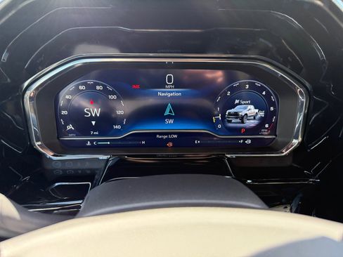 New 2025 Chevrolet Silverado 1500 ZR2 w/ Technology Package image 11