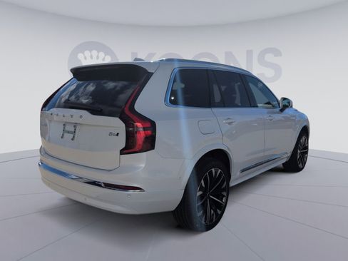 New 2026 Volvo XC90 B6 Ultra image 7