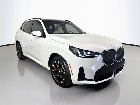 New 2026 BMW X3 xDrive30i w/ Premium Package AWD/4WD image 3