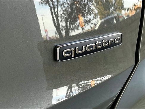 Used 2020 Audi Q3 2.0T Premium Plus w/ Premium Plus Package image 20