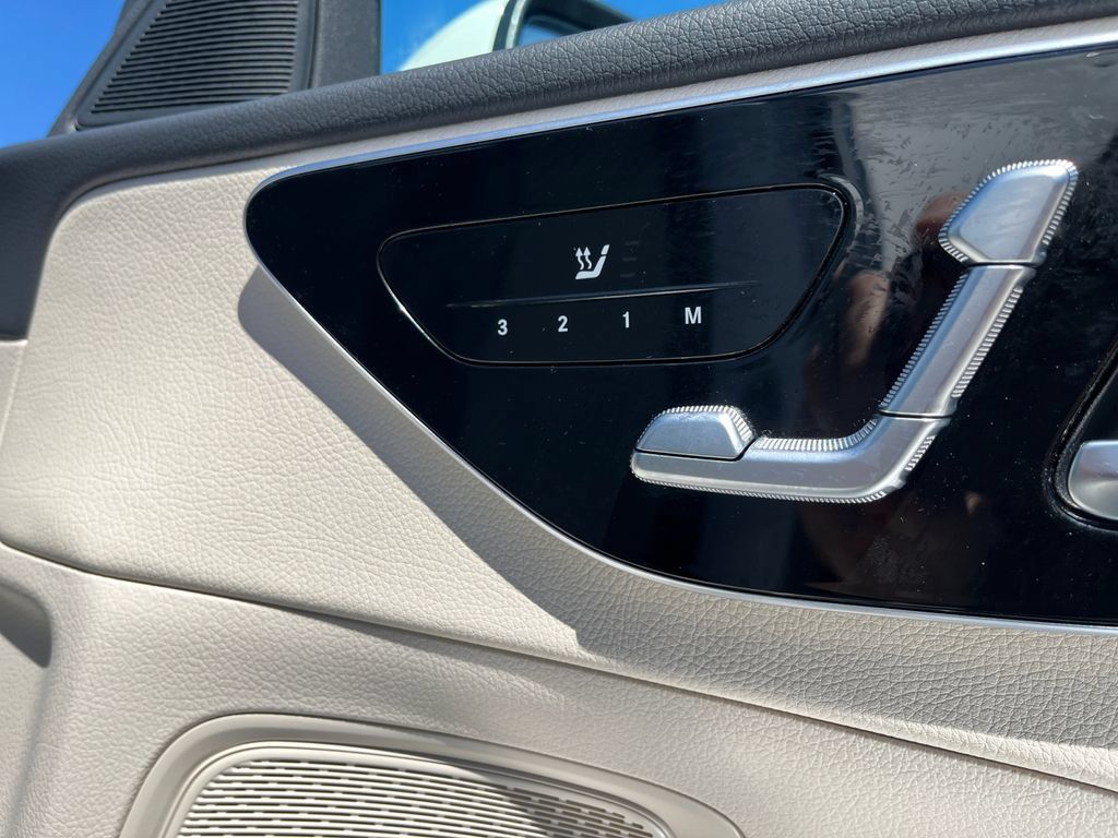 Certified 2023 Mercedes-Benz C 300 4MATIC Sedan image 16