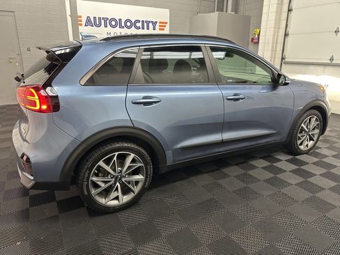 Used 2021 Kia Niro Touring image 11