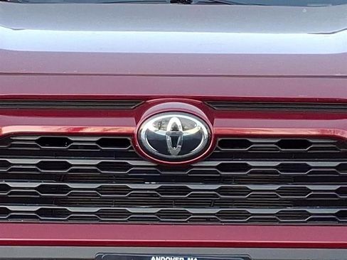 Used 2019 Toyota RAV4 XLE Premium w/ Cold Weather Package image 4