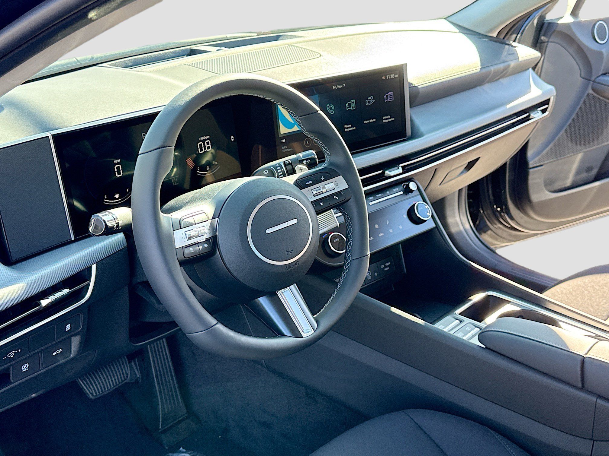 New 2026 Hyundai Sonata SEL FWD image 4