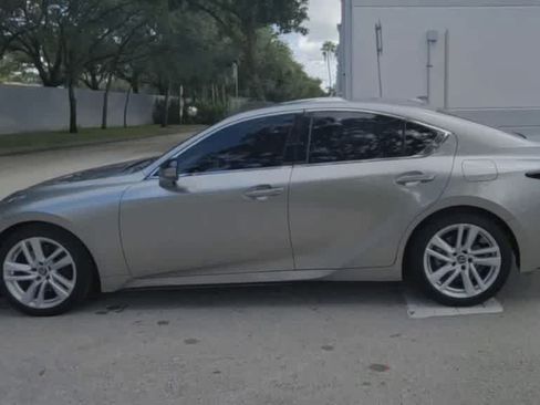 Used 2022 Lexus IS 300 w/ Accessory Package RWD image 5
