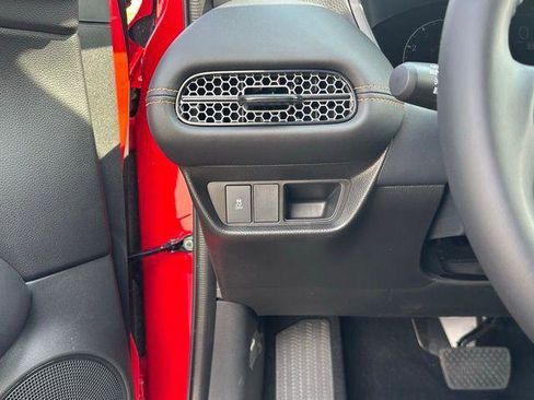 New 2026 Honda HR-V Sport image 17