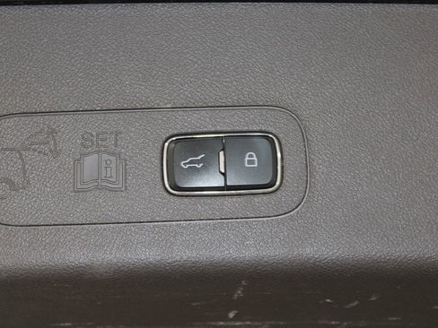 Used 2023 Lincoln Aviator Reserve w/ Equipment Group 201A AWD/4WD image 14