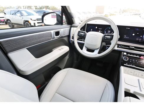 Used 2024 Hyundai Santa Fe Calligraphy image 10