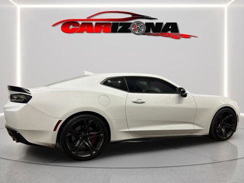 Used 2018 Chevrolet Camaro SS image 11