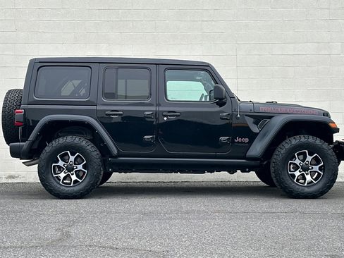 Used 2022 Jeep Wrangler Unlimited Rubicon w/ LED Lighting Group image 3